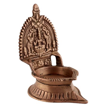 Hand Carved South Indian Ashtadhatu Oil Lamp